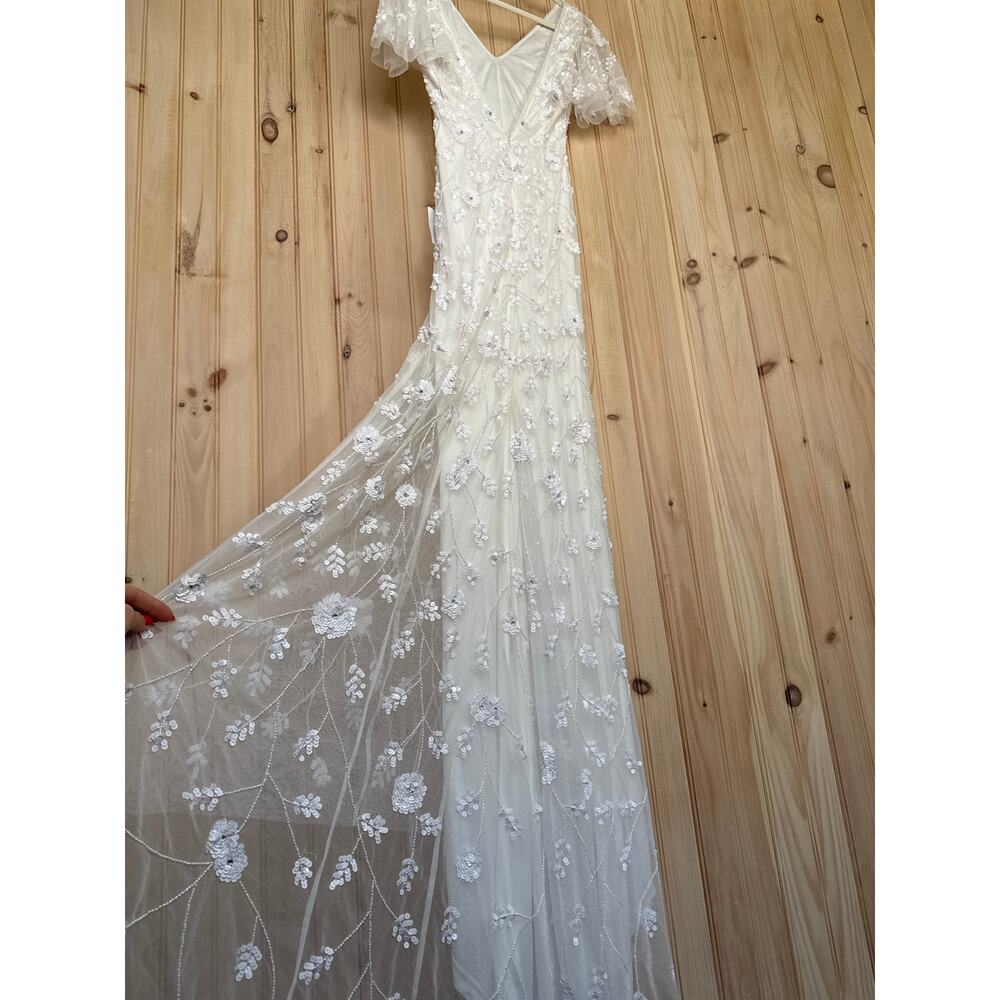 NWT Lulus Safiya White Sequin Flutter Sleeve Maxi… - image 11